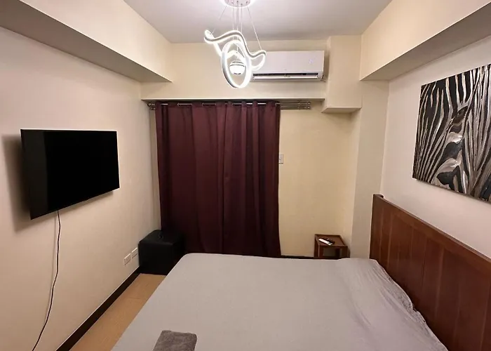 Juja's Place * Manila